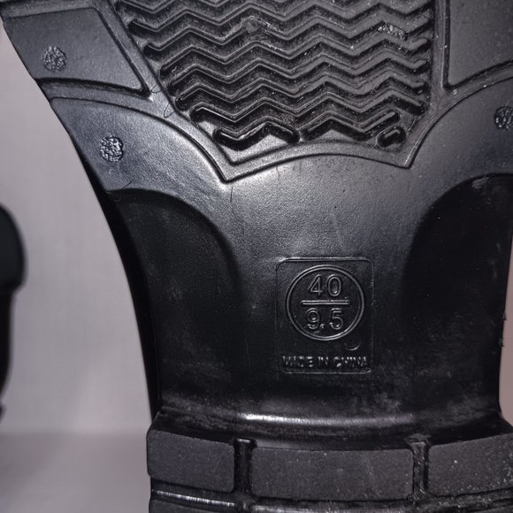 WOMEN'S SLIP ON RAIN BOOTS - Picture 7 of 7